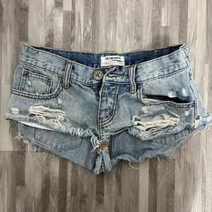 One teaspoon shorts size 24